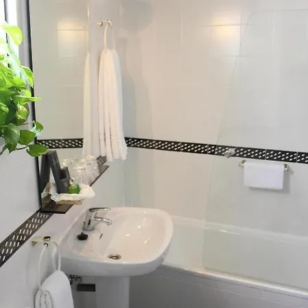 Abadi Ξενοδοχείο